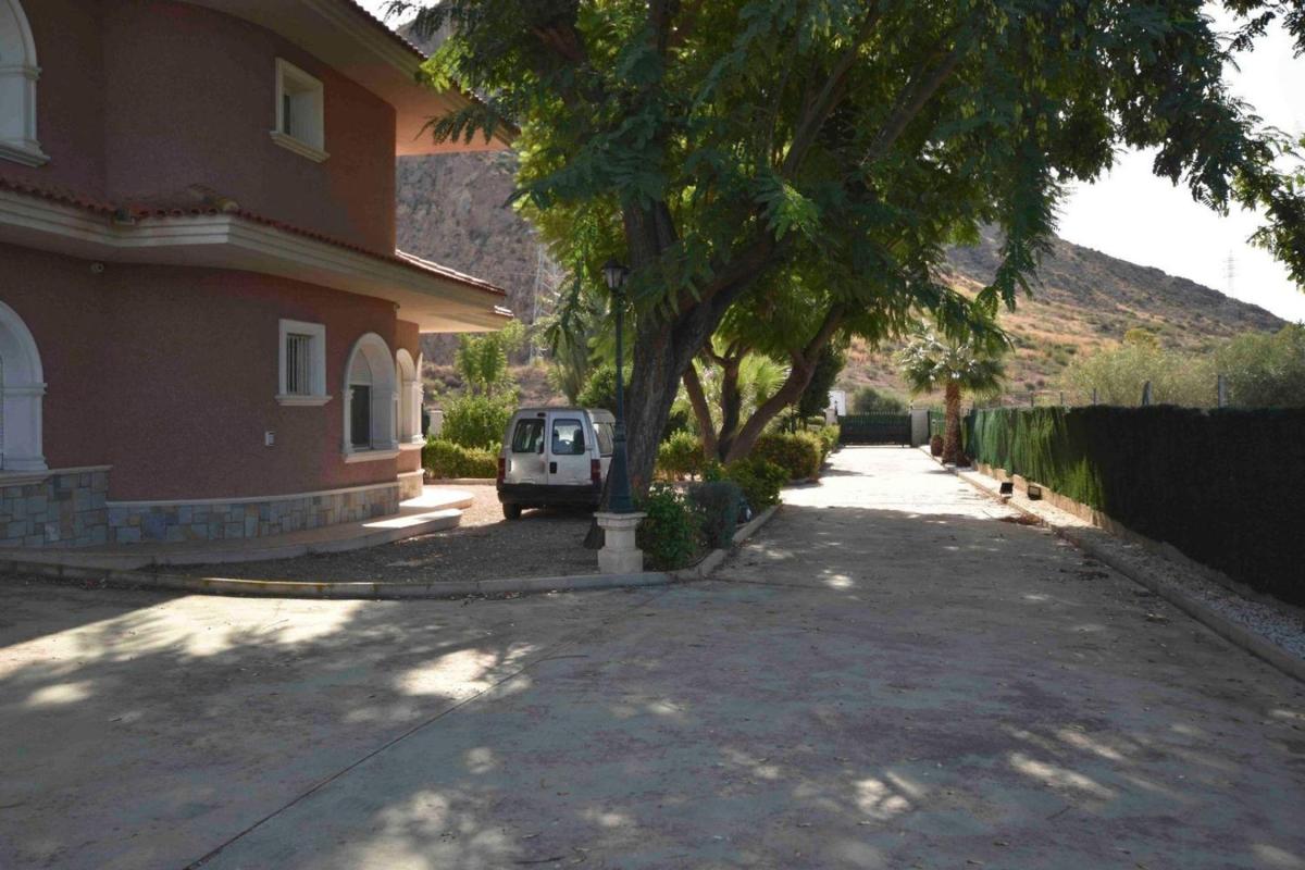 Venta de chalet independiente en N-340, Callosa de Segura
photo 4