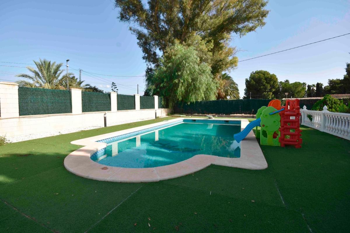 Venta de chalet independiente en Vereda Virgen del Camino, Callosa de Segura
 photo 3