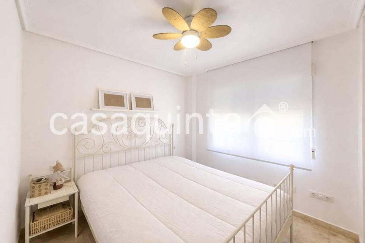 Sale of apartment in Calle Canal de Riego, Catral
photo 4