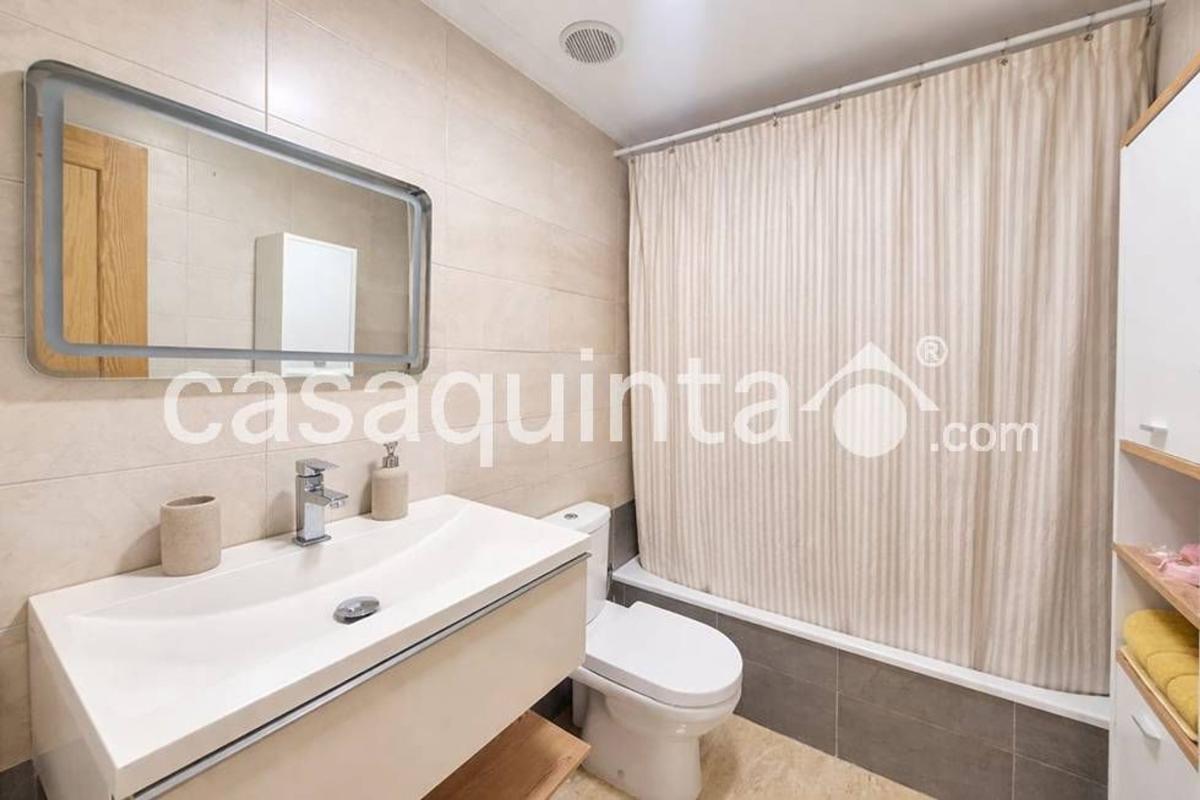 Sale of apartment in Calle Canal de Riego, Catral
photo 5