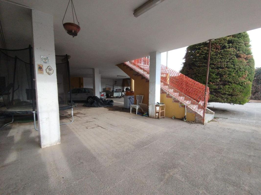 Sale of independent chalet in Calle Maestro Serrano, Dolores
photo 5