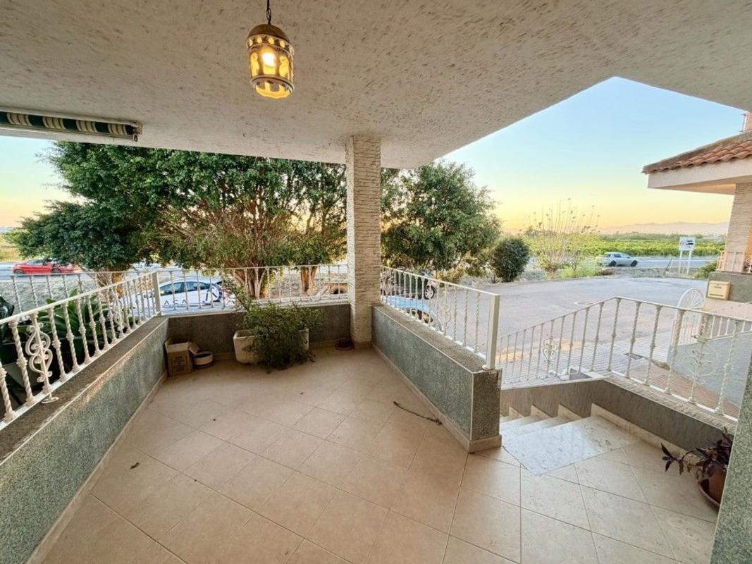 Sale of townhouse in Calle Rojales , Formentera del Segura photo 3