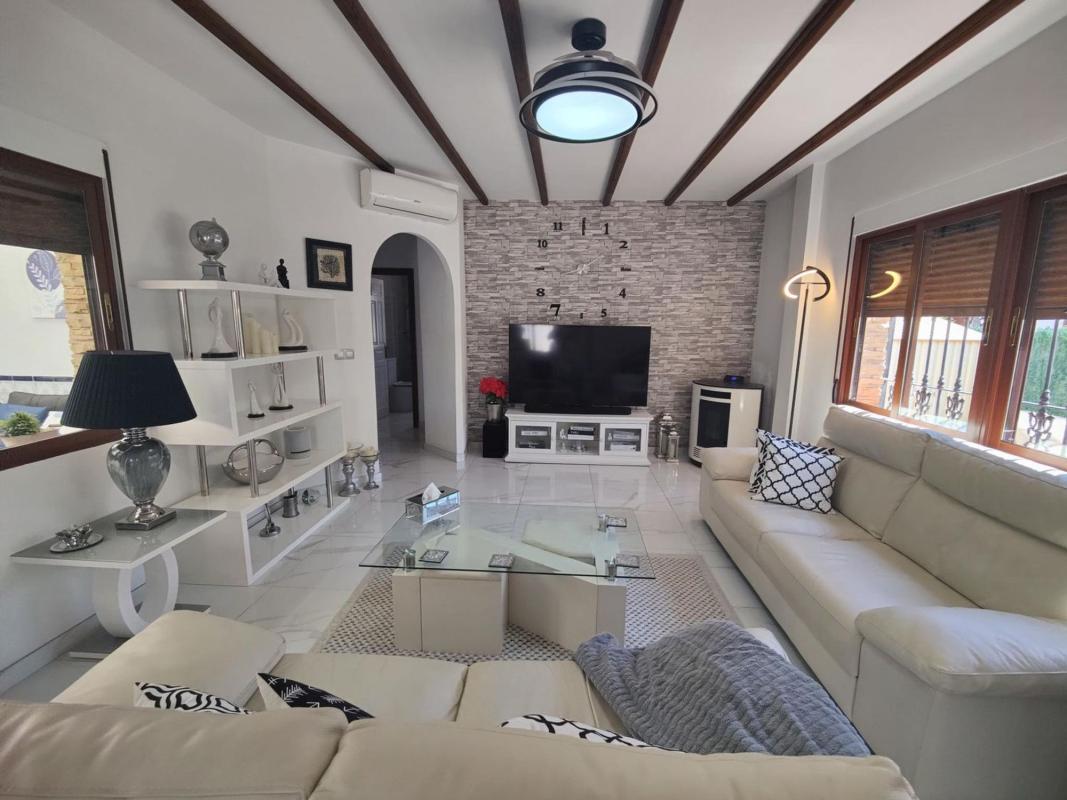 Sale of independent chalet in Benejuzar, Formentera del Segura
photo 2