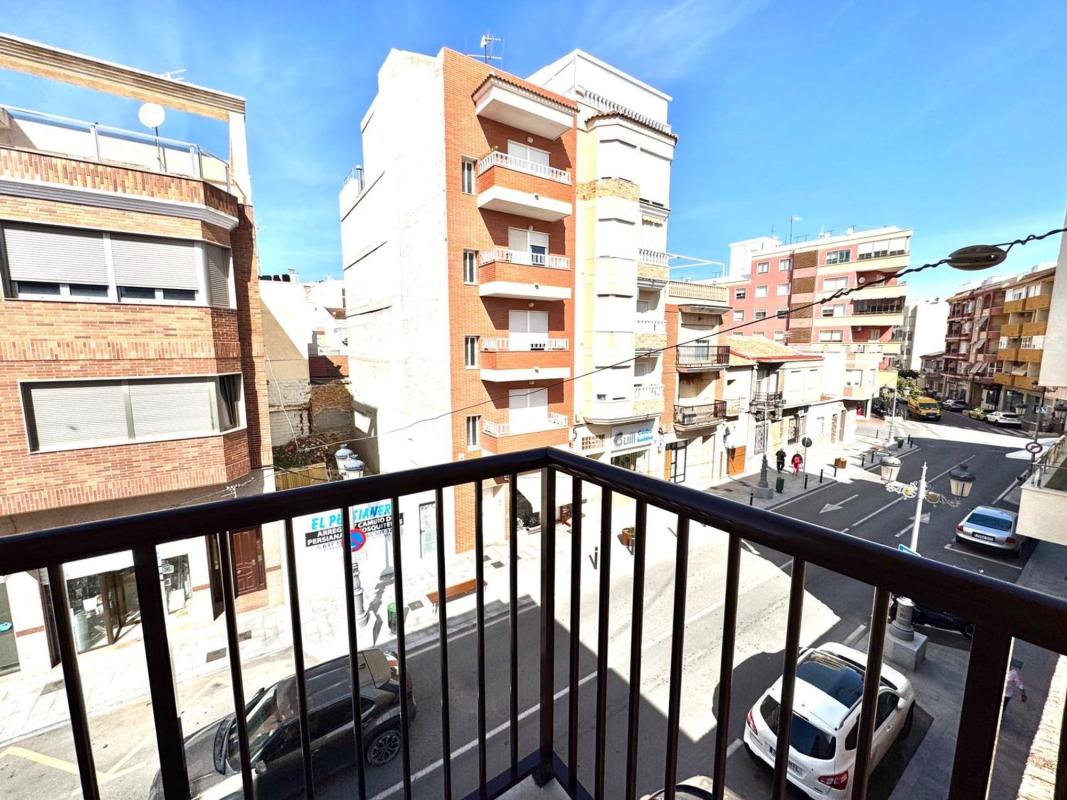 Продажа квартиры на Zona Pueblo, Гуардамар-дель-Сегура
photo 2