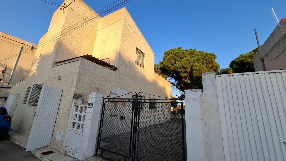 Venta de chalet independiente en Calle Costa Bella, Guardamar del Segura
 photo 3