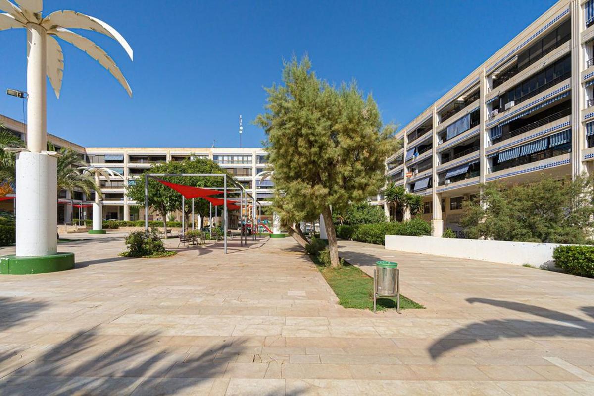 Venta de piso en Puerta del Cairo, Guardamar del Segura
photo 1