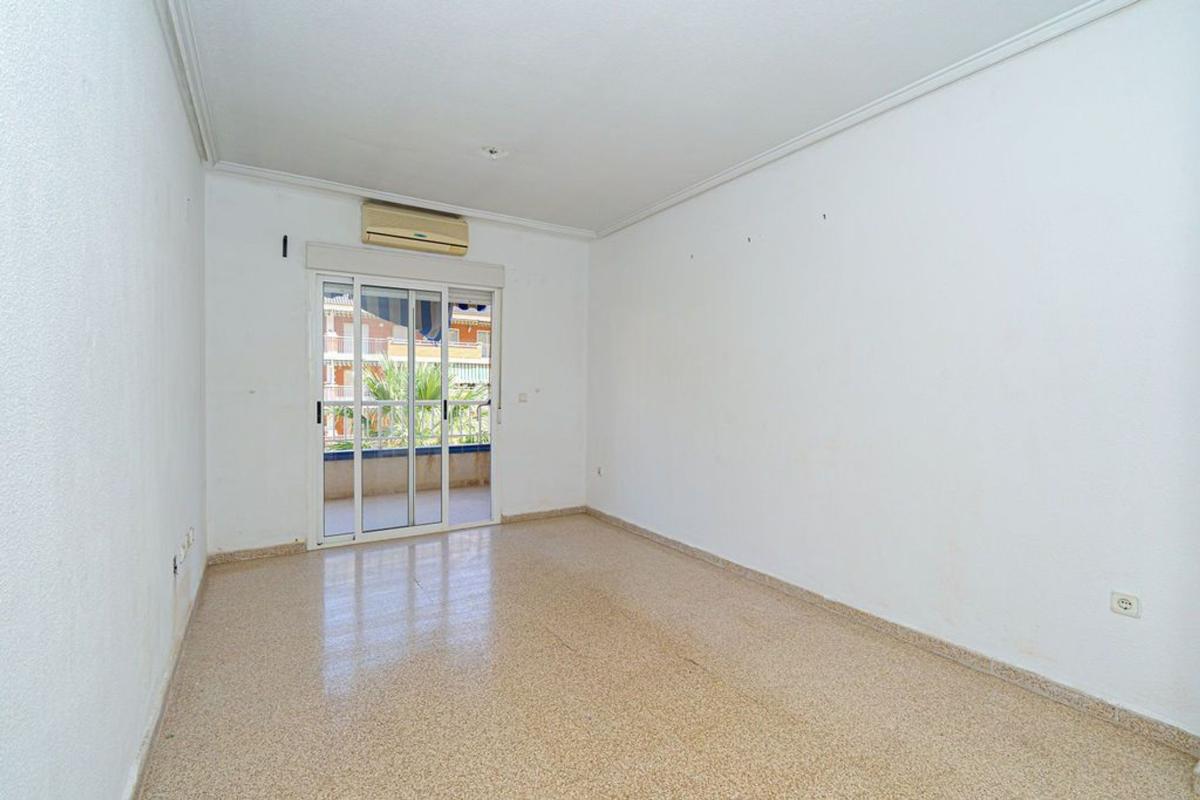 Venta de piso en Puerta del Cairo, Guardamar del Segura
photo 3