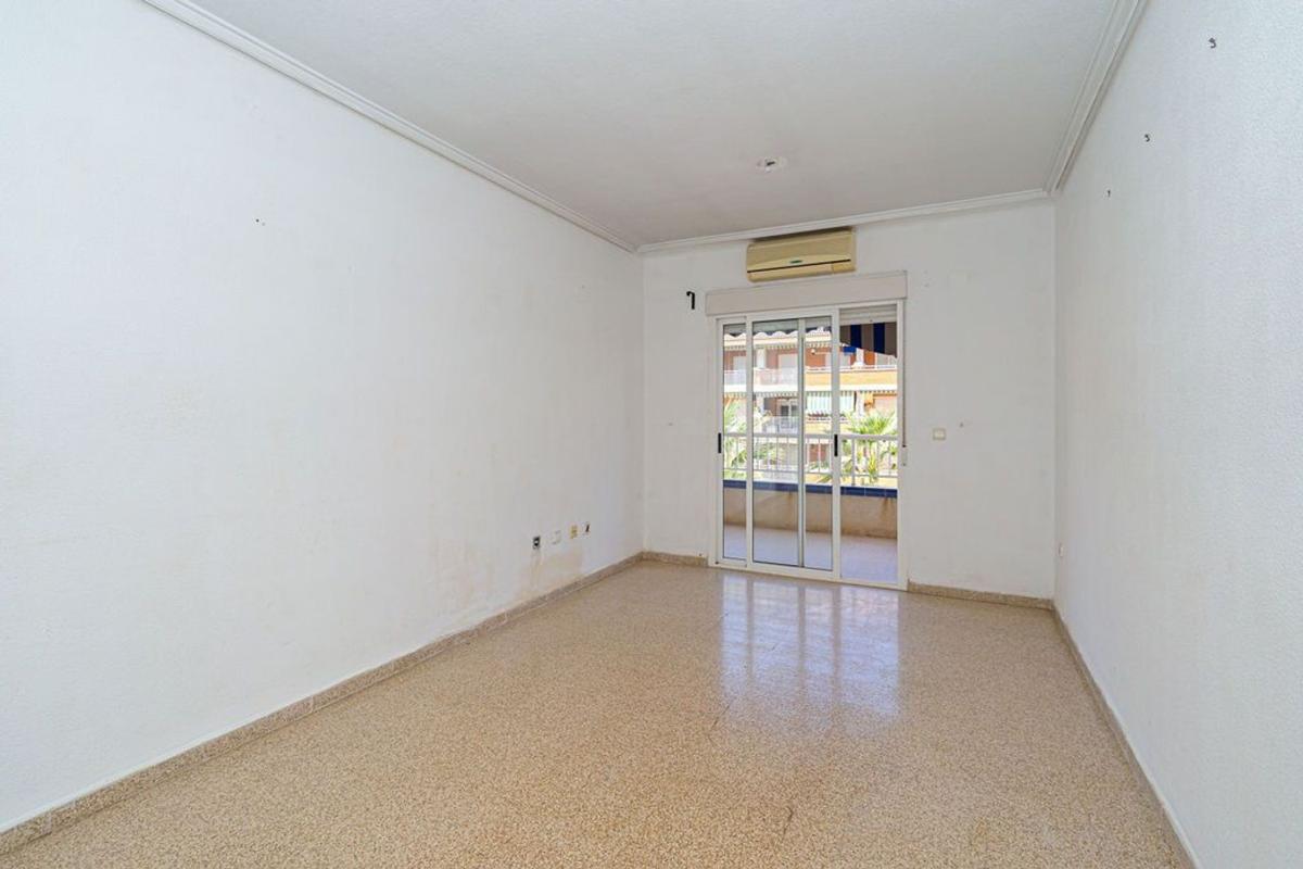 Venta de piso en Puerta del Cairo, Guardamar del Segura
photo 4