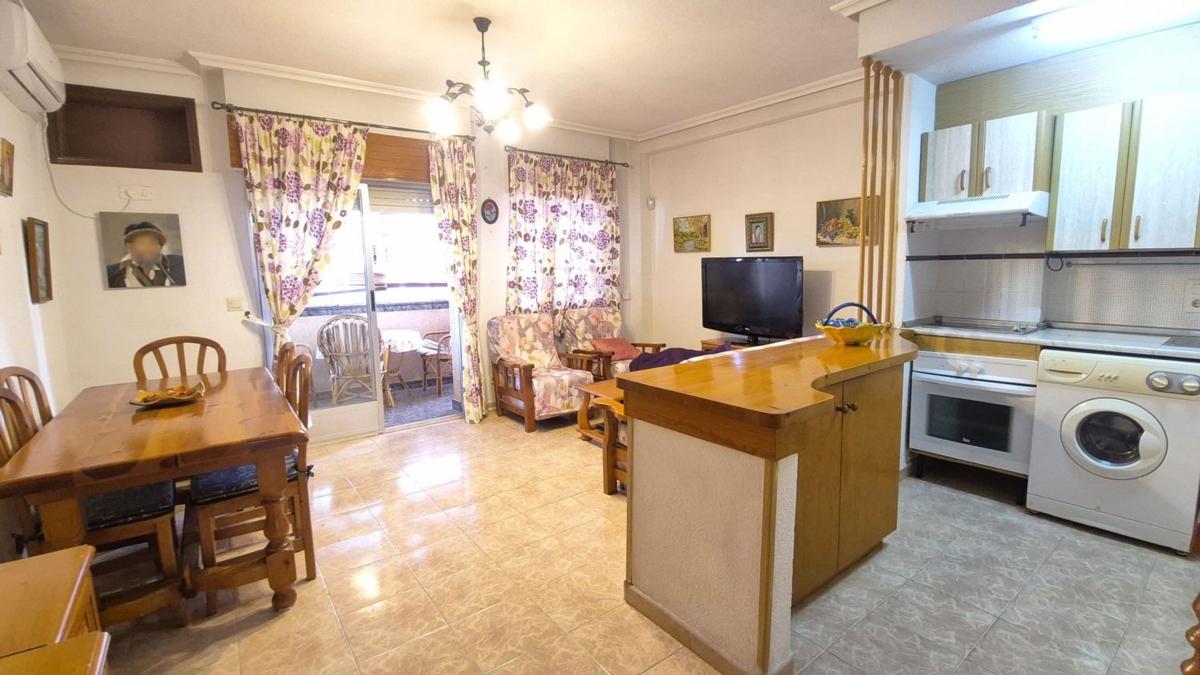 Sprzedaż mieszkania w Avenida del Mediterrani, 23, Guardamar del Segura
 photo 3
