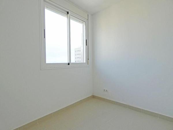 Venta de piso en Calle Basilio Paredes, 15, Guardamar del Segura
 photo 4