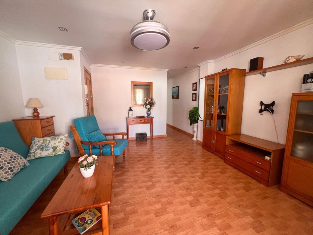 Sprzedaż mieszkania w Calle Azorín, 7, Guardamar del Segura
photo 3