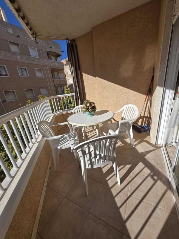 Venta de piso en Calle Nou d'Octubre, Guardamar del Segura
 photo 2