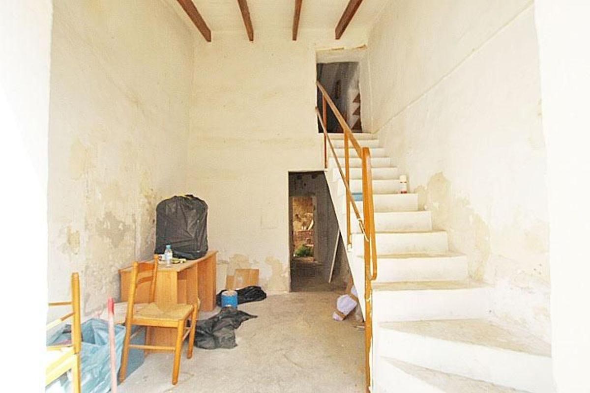 Properties for sale and rent in Spain photo 2