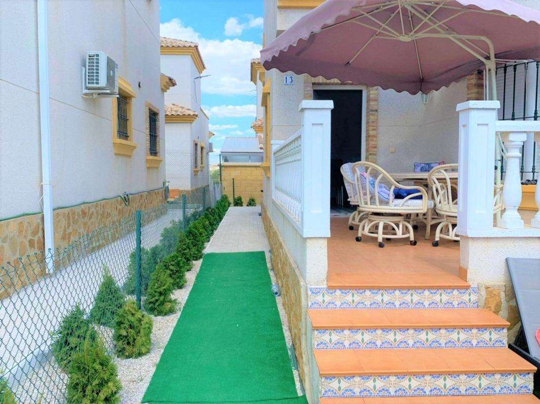 Venta de chalet independiente en Calle Romero, 34, Los Montesinos
 photo 3