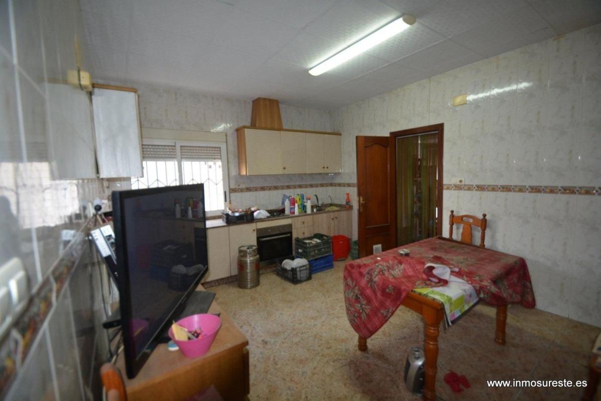 Sprzedaż niezależnego domku jednorodzinnego w Desamparados-Hurchillo-Torremendo, Orihuela photo 4