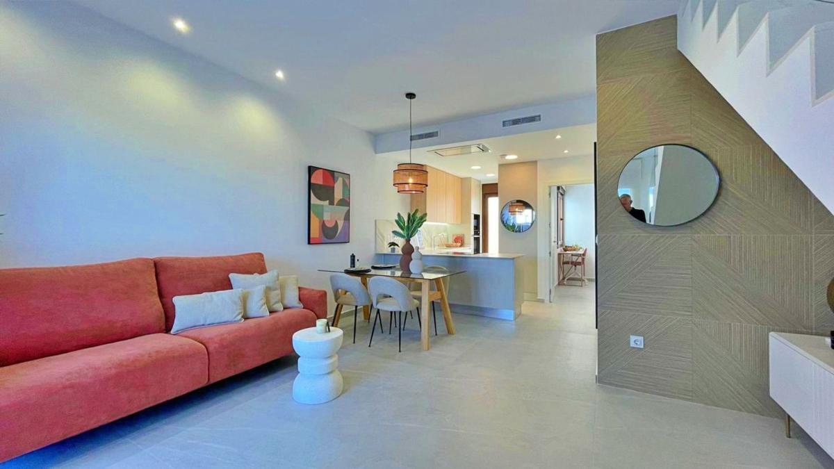 Venta de chalet adosado en Calle Melón s/n , Orihuela photo 3