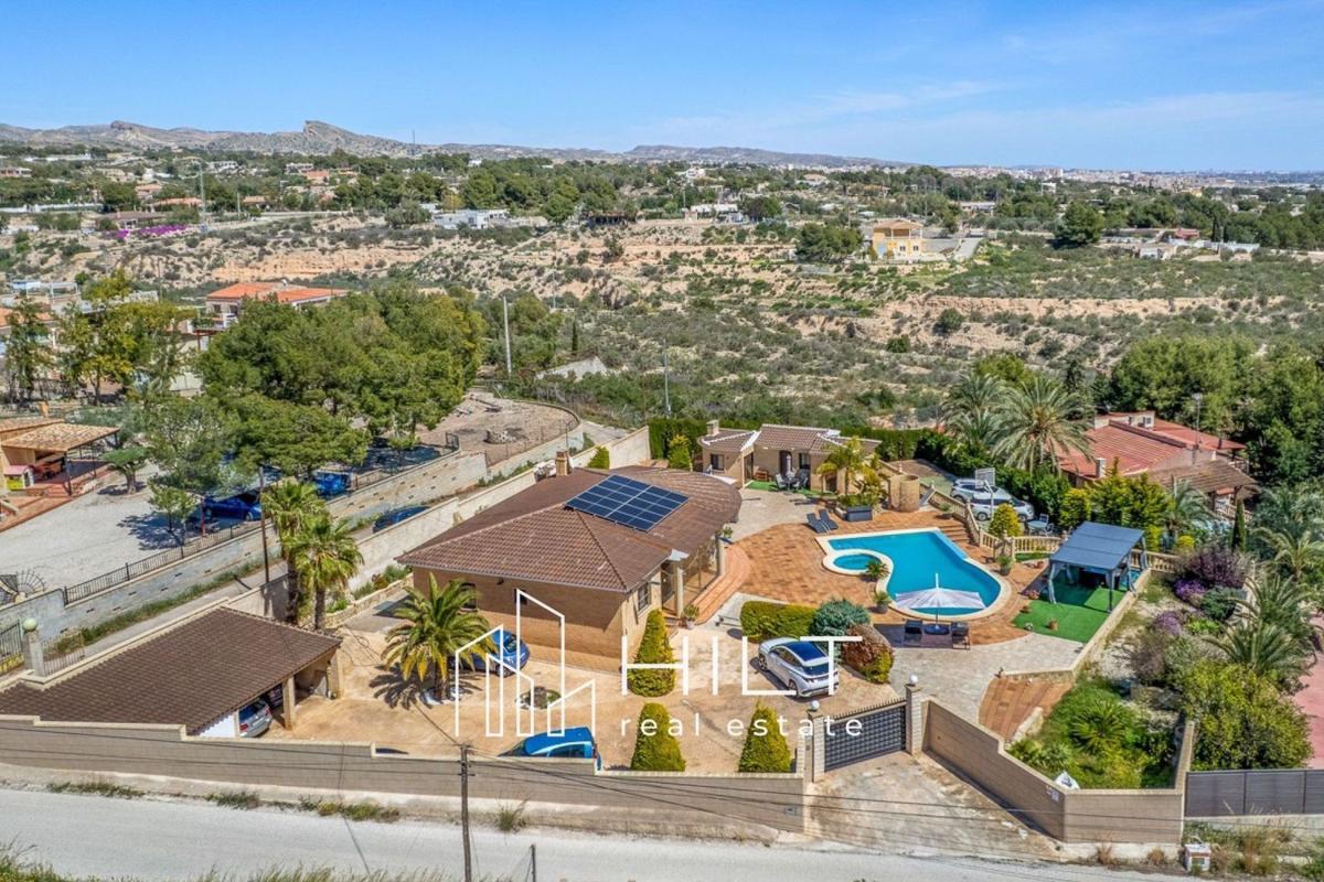 Venta de chalet independiente en Desamparados-Hurchillo-Torremendo, Orihuela
 photo 2