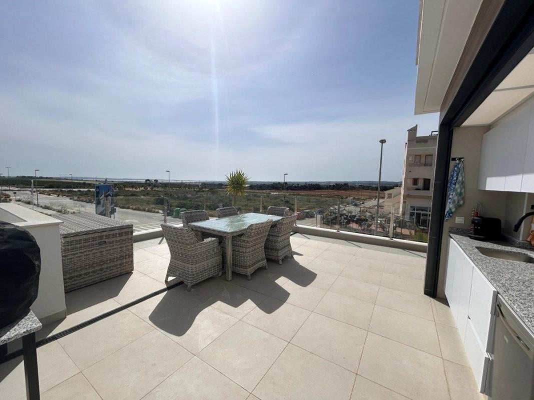 Venta de chalet independiente en Calle Mandarino, Orihuela
photo 5