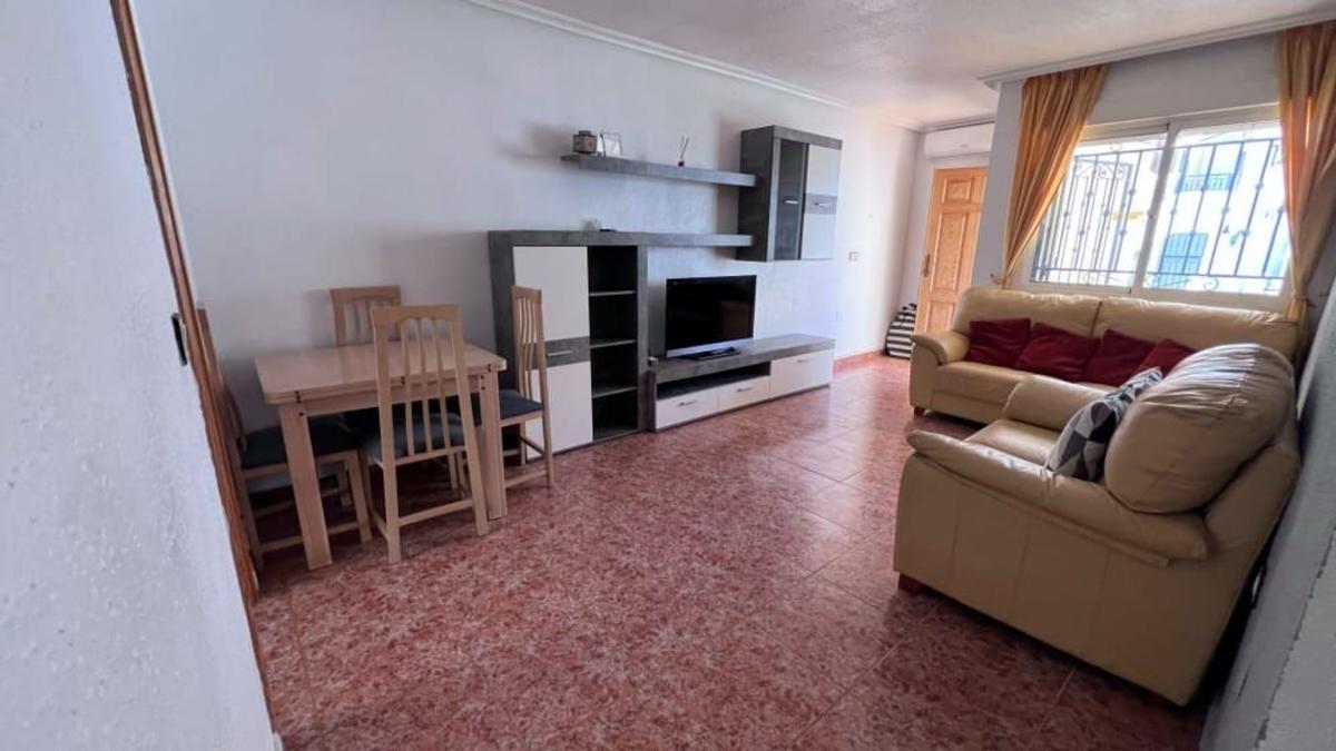 Venta de piso en Calle Albaricoquero, Orihuela
 photo 4