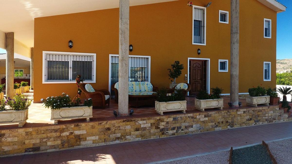 Venta de chalet independiente en Carretera de Hurchillo, Orihuela
 photo 2