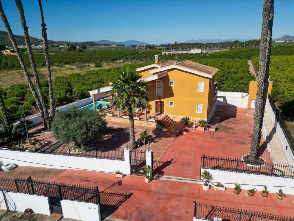 Casa independiente en camino Fabregat thumbnail 2