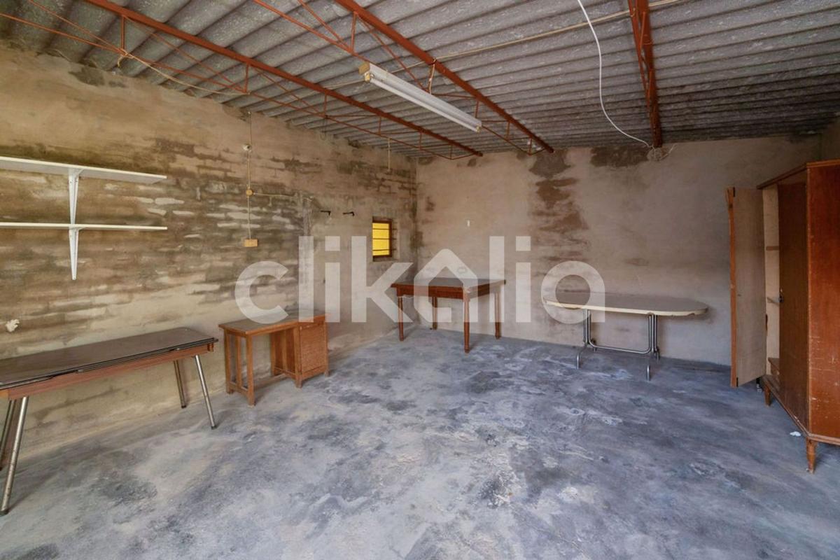 Sale of independent chalet in Calle Policía Monserrate Salinas, Orihuela
photo 3