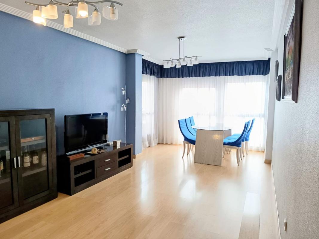 Продажа квартиры на CL FRANCISCO TORMO DE HARO, 14, Ориуэла
photo 3