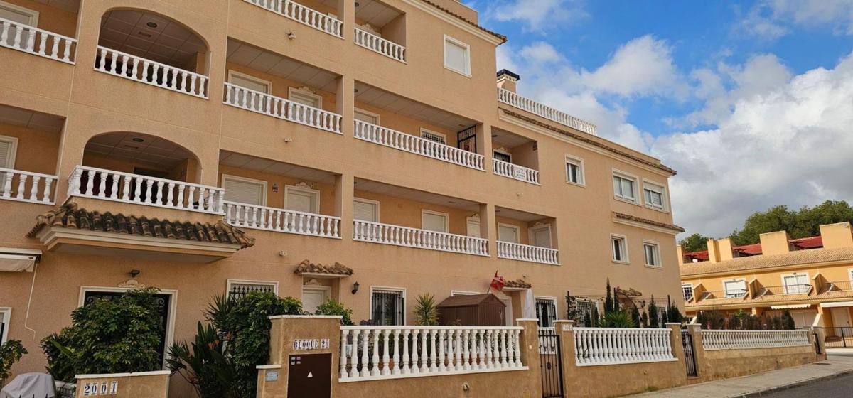 Sprzedaż mieszkania w Calle Barranco, Orihuela
photo 1