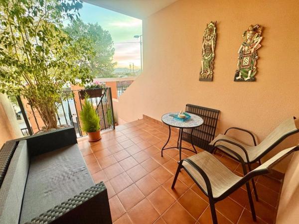 Chalet adosado en calle Tomillo, 20 photo 4