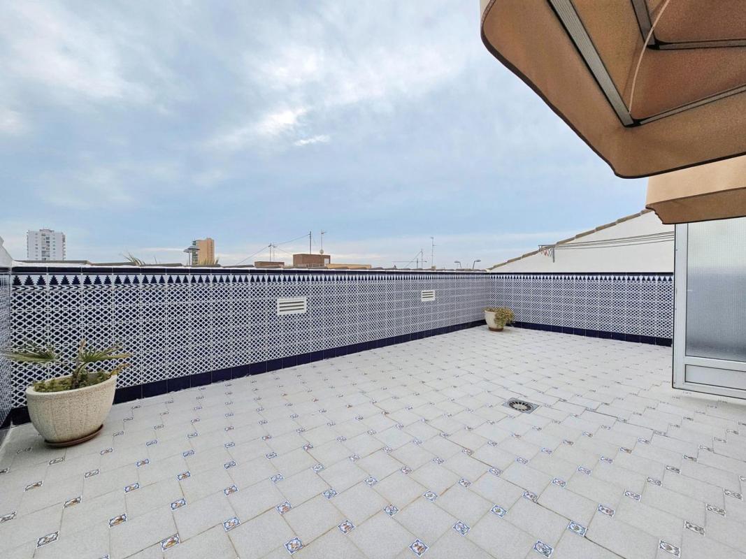 Sale of independent chalet in Calle San Juan, Orihuela
photo 5
