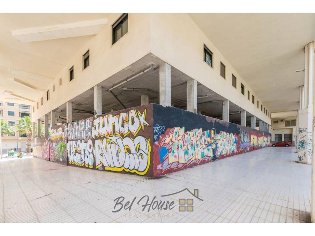 Propiedades en venta y alquiler en España photo 1