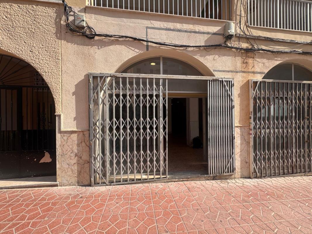 Propiedades en venta y alquiler en España photo 2