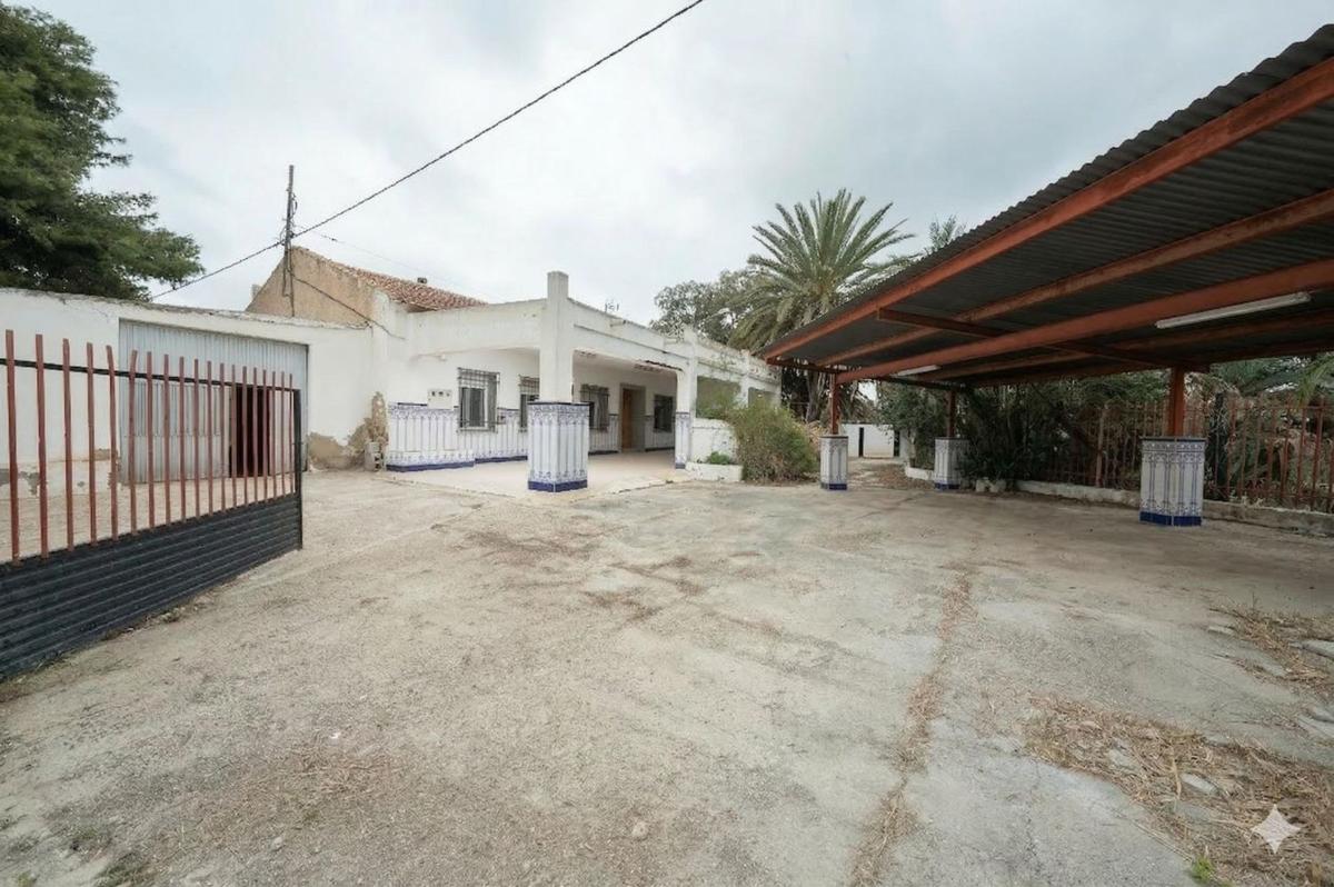 Properties for sale and rent in Spain photo 3