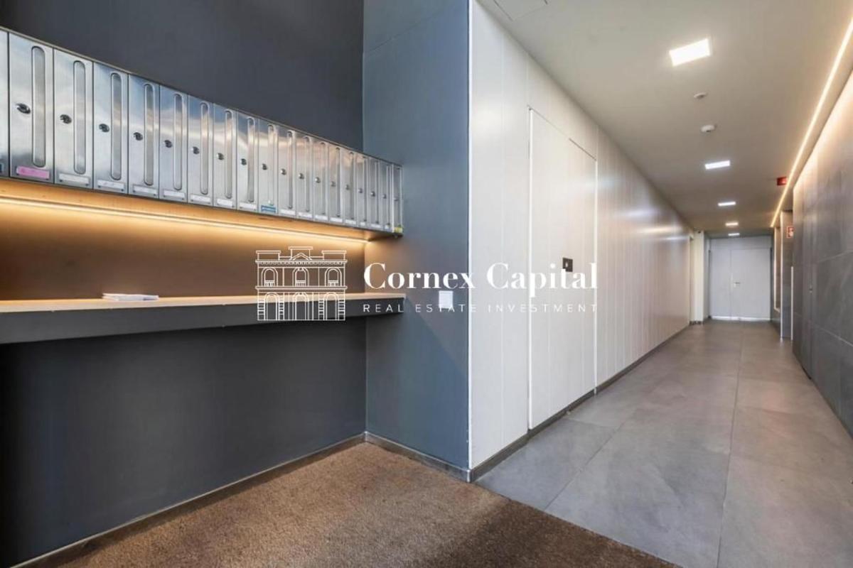 Продажа квартиры на Piso en Calle Bac de Roda, 81, El Poblenou, Barcelona, Барселона
photo 3