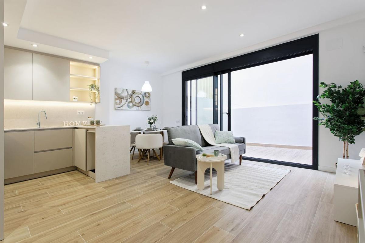 Venta de chalet adosado en  Calle Burgos, 38 , Terrassa photo 4