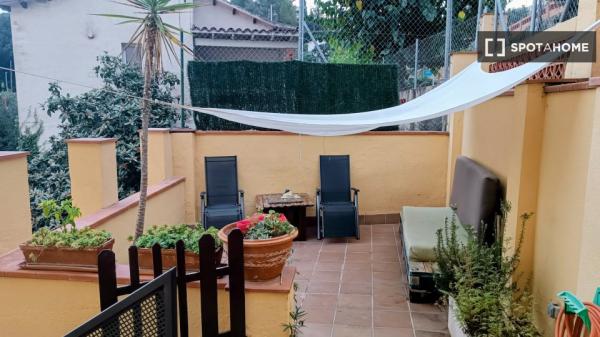 Habitación en piso compartido en sant cugat del vallès photo 4