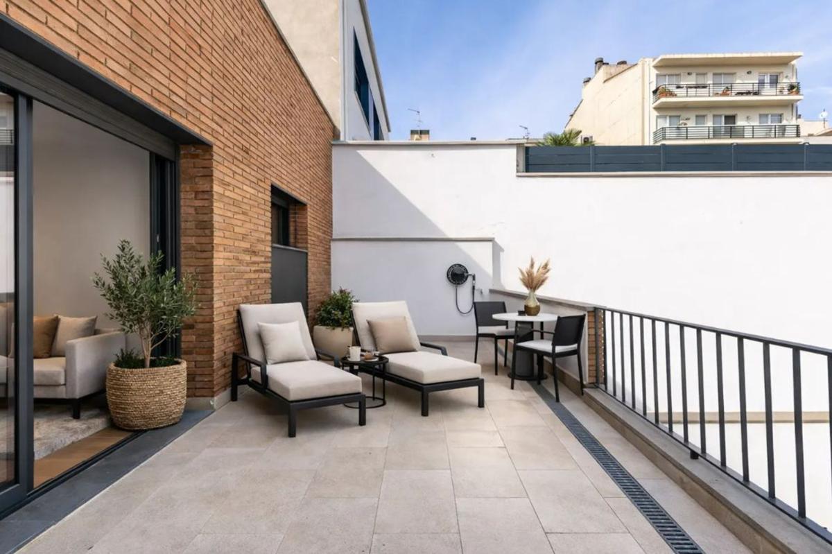Venta de chalet adosado en Calle del Comte Borrell, 36 , Terrassa photo 3