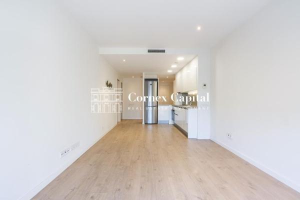 Venta de piso en Calle Bac de Roda, 81, Barcelona
 photo 2