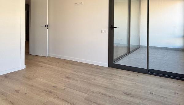 Продажа квартиры на Calle de Francesc Layret, 63, Бадалона
photo 1