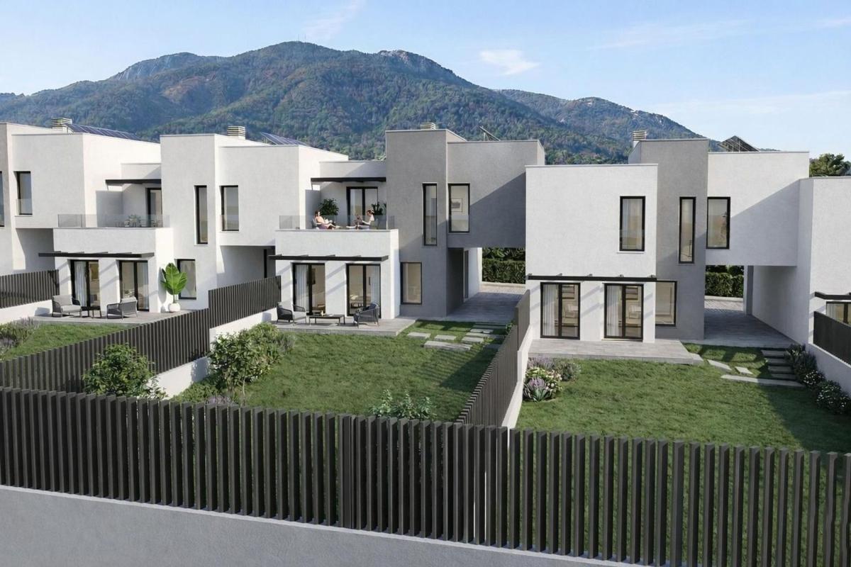 Venta de chalet adosado en Avenida de Calvo Sotelo, 47 , Becerril de la Sierra photo 2