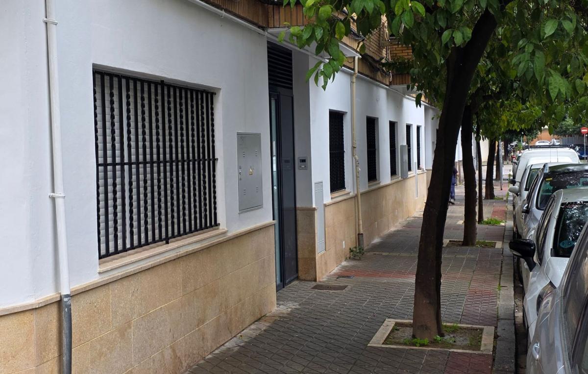 Продажа квартиры на Calle Melchor Gallegos, 1, Севилья
photo 3