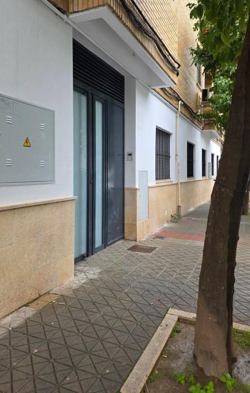Продажа квартиры на Calle Melchor Gallegos, 1, Севилья
photo 5