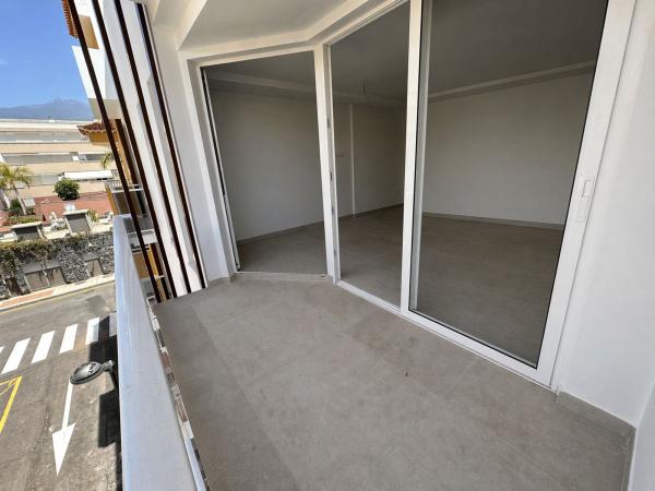 Penthouse for sale at  Calle Mar de fondo, 49, Guía de Isora photo 1