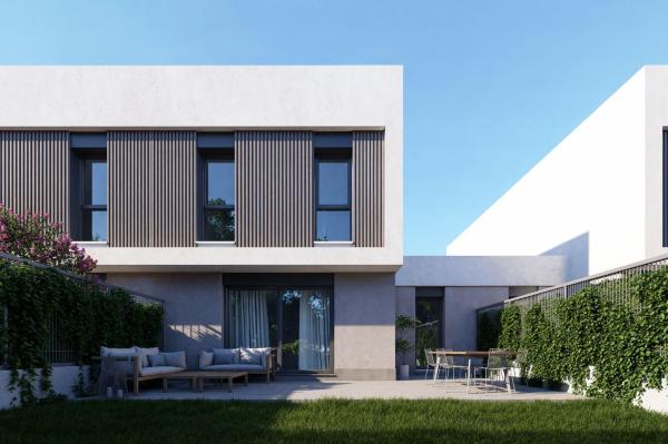 Chalet adosado en calle Paris s/n thumbnail 2