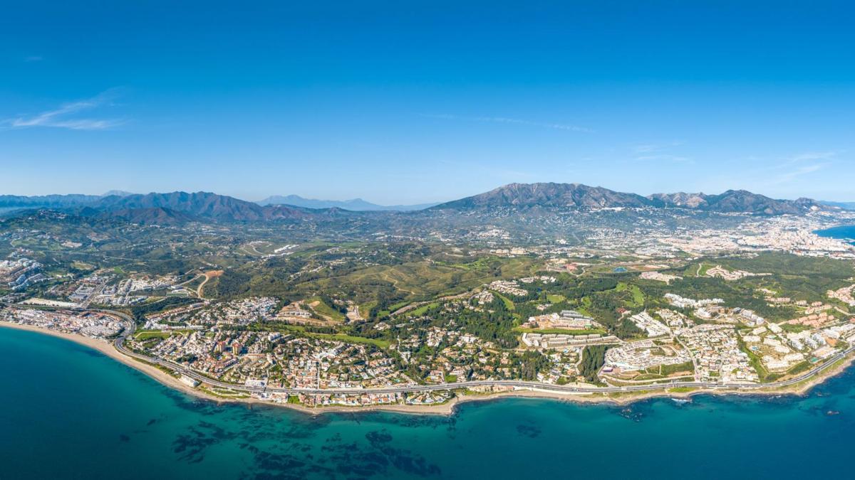 Sale of townhouse in Avenida Carmen Werner, 58 , Mijas photo 2