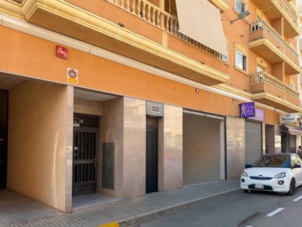 Local en calle del Mutxol photo 1