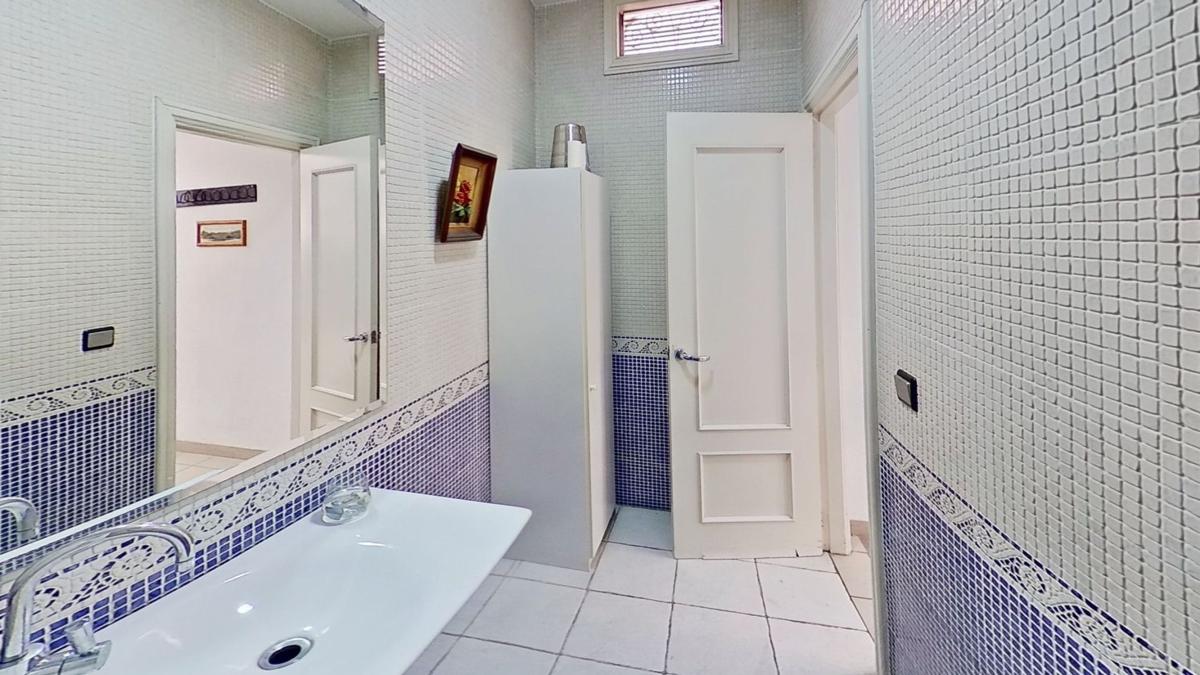 Properties for sale and rent in Spain photo 4