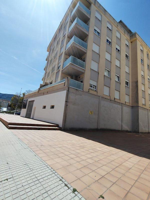Properties for sale and rent in Spain photo 1