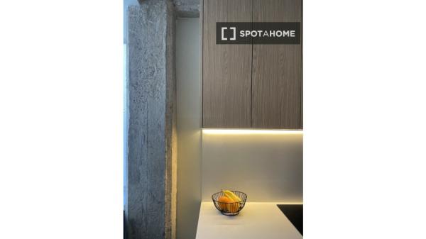 Apartment for rent in C/ d'Archena , Valencia photo 1