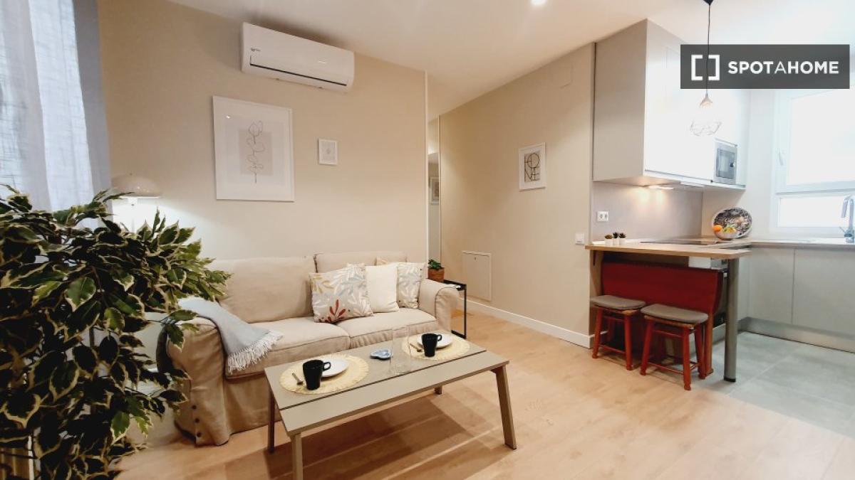 Properties for sale and rent in Spain photo 2